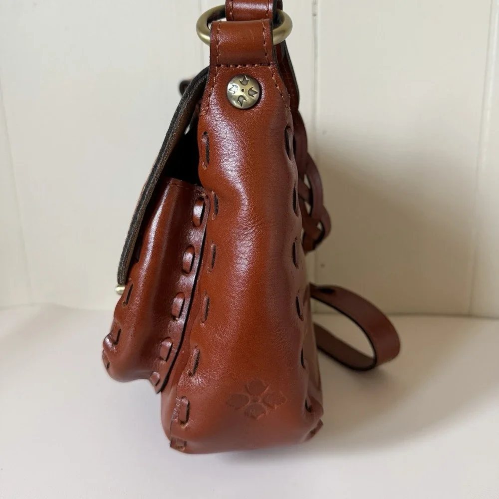 Patricia Nash Aida Crossbody Hand Painted Floral Tooled Leather Bag Purse Boho - Picture 4 of 9